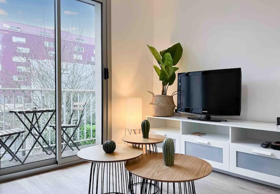 L'Escapade - Centre Ville - Parking - Balcon Rennes Extérieur photo